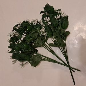 Hunter Green Long Stem Silk Rose Buds Wedding Flowers
